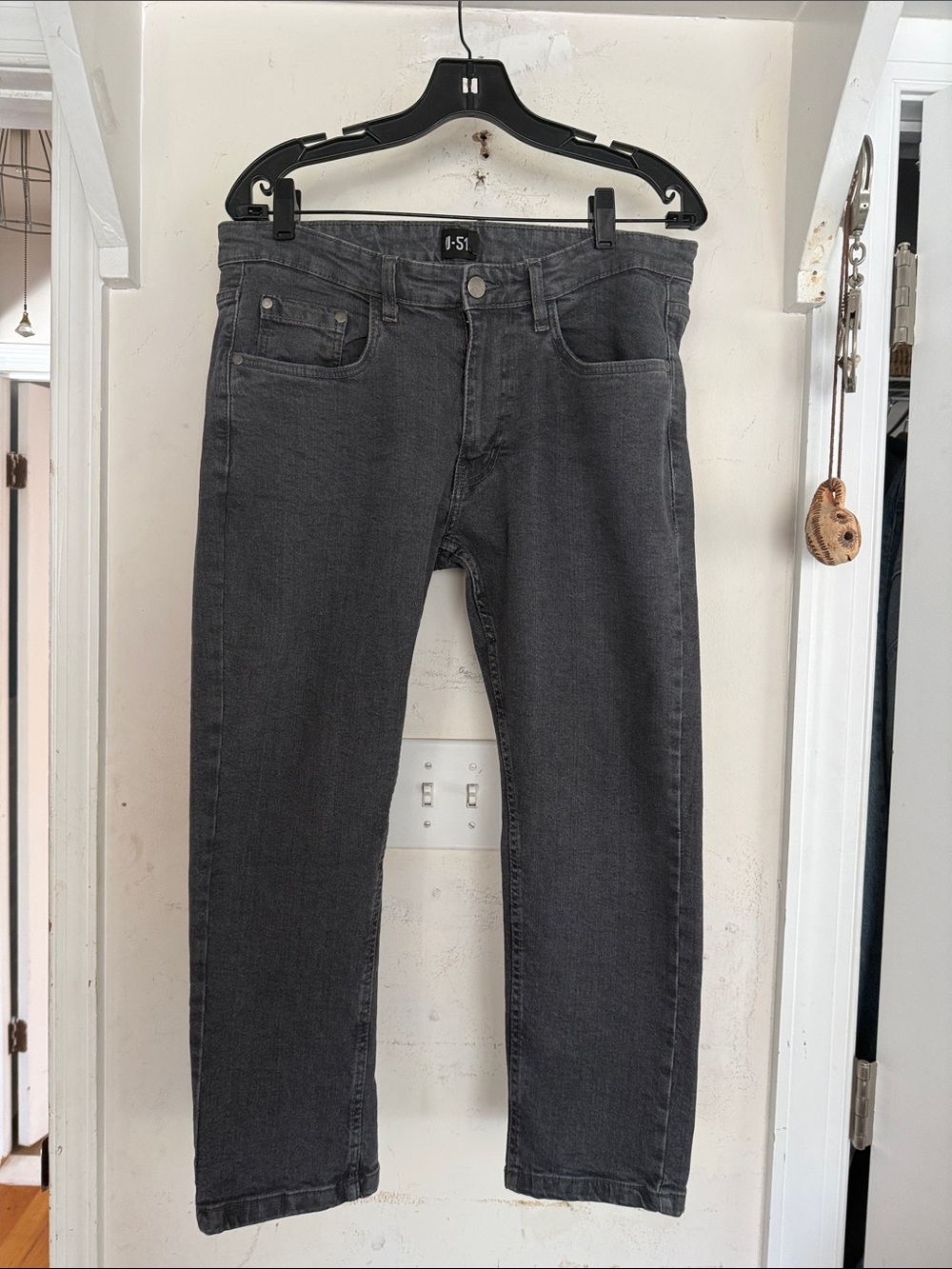 Under 510 jeans  for short guys charcoal, 34/26 slim straight
